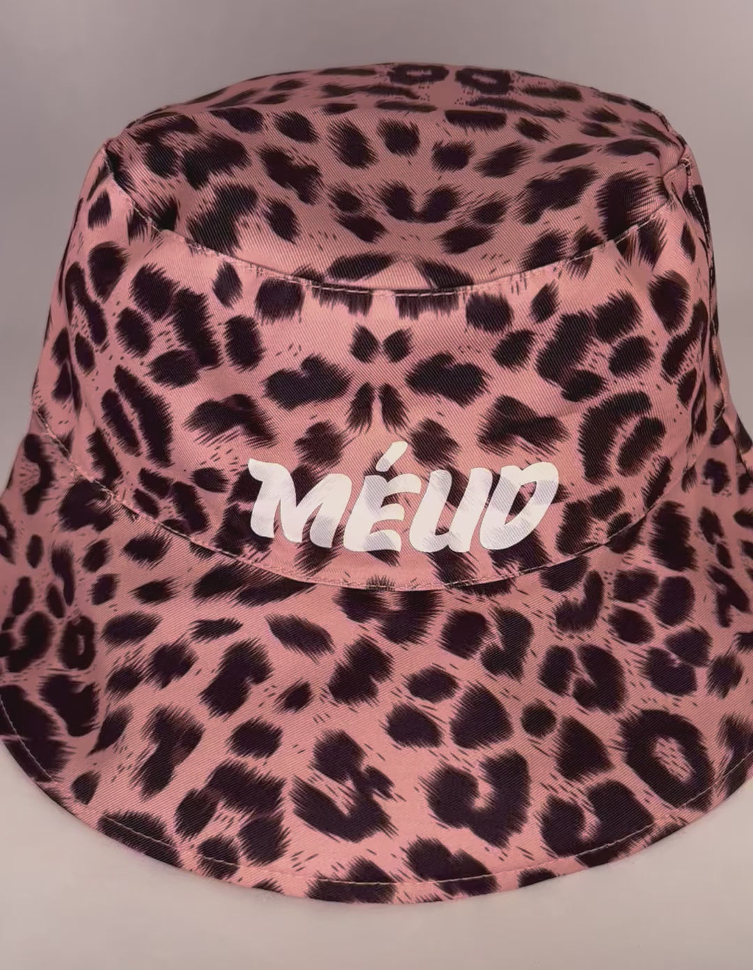 Meud 1 Pink Leopard Print Bucket Hat